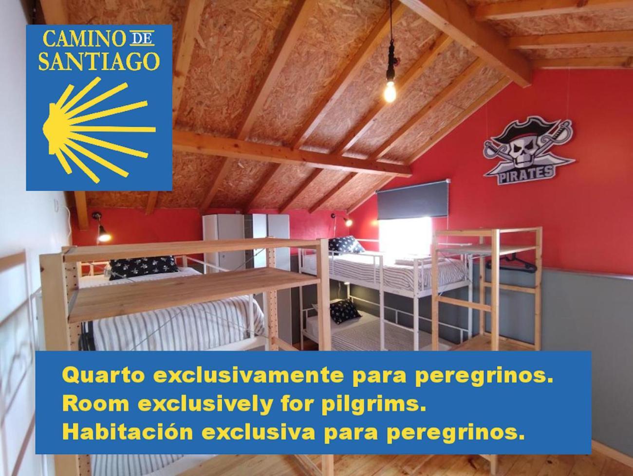 Sardines And Friends Hostel 04 Póvoa de Varzim Pokoj fotografie